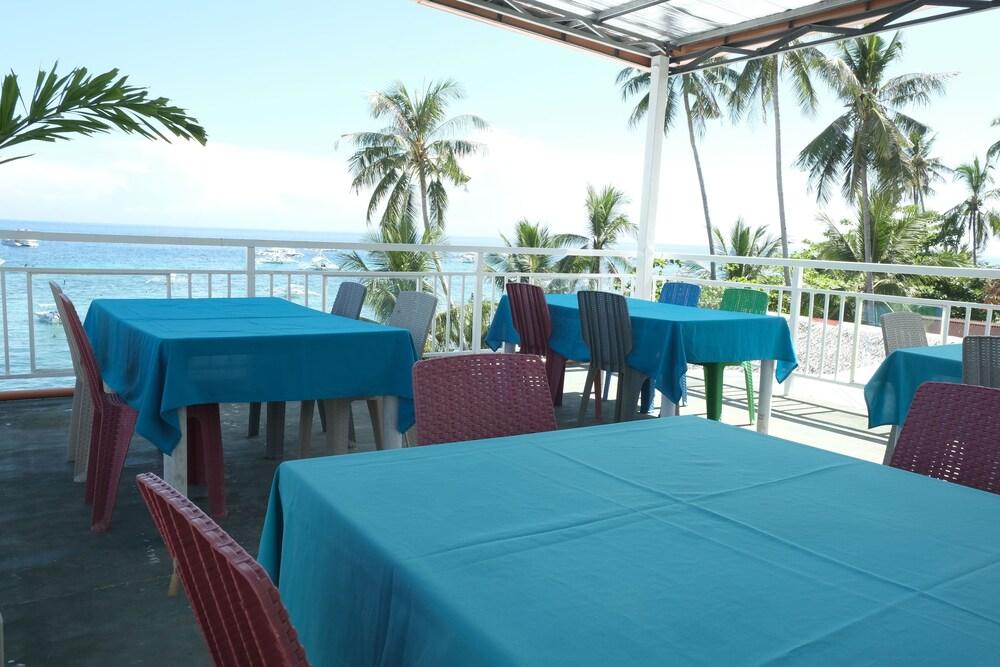 Baywatch Dive Resort Panglao Exteriör bild